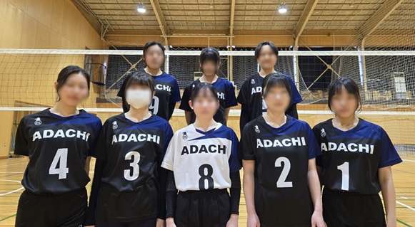 2602082 女子バレー部01 本文