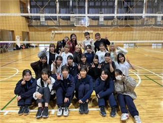 女バレＯＧ会練習納め４
