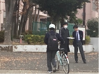 ヘルメット３日目１