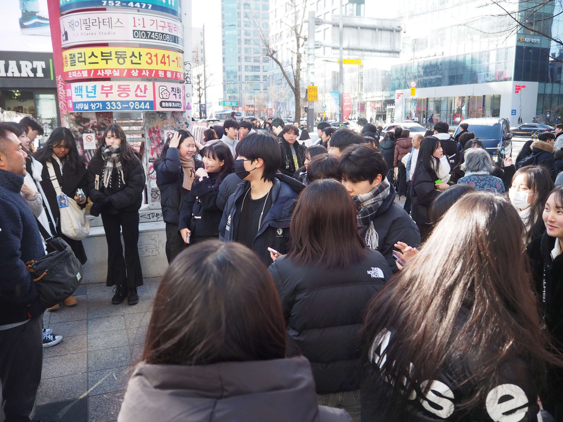 R６韓国研修旅行HP3.JPG