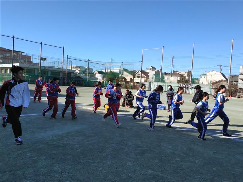 持久走記録会女子スタート