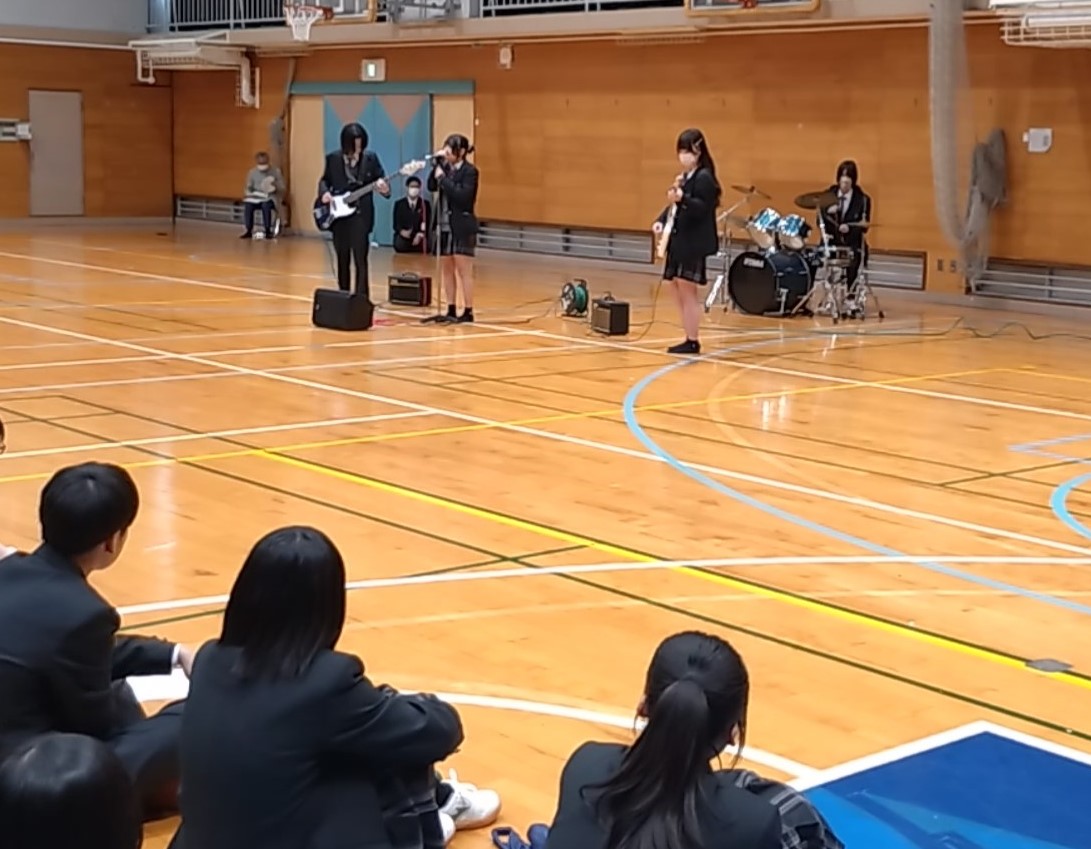 軽音楽部