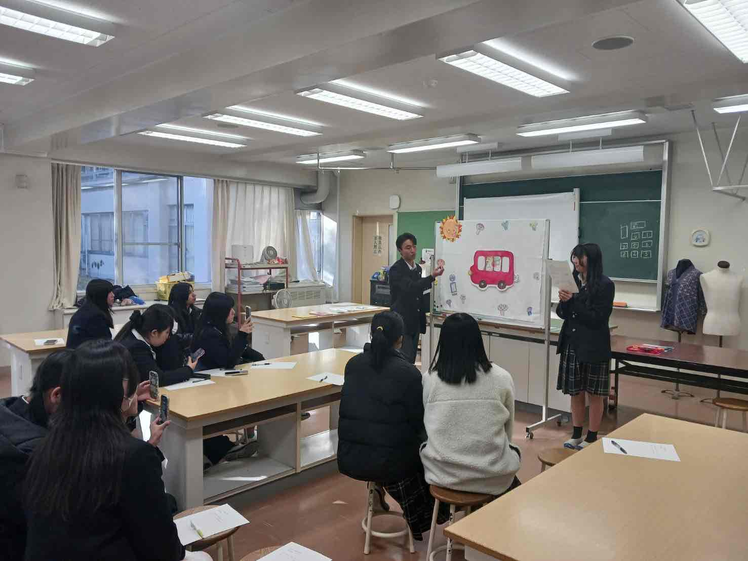 0121_保育演習発表会.JPG