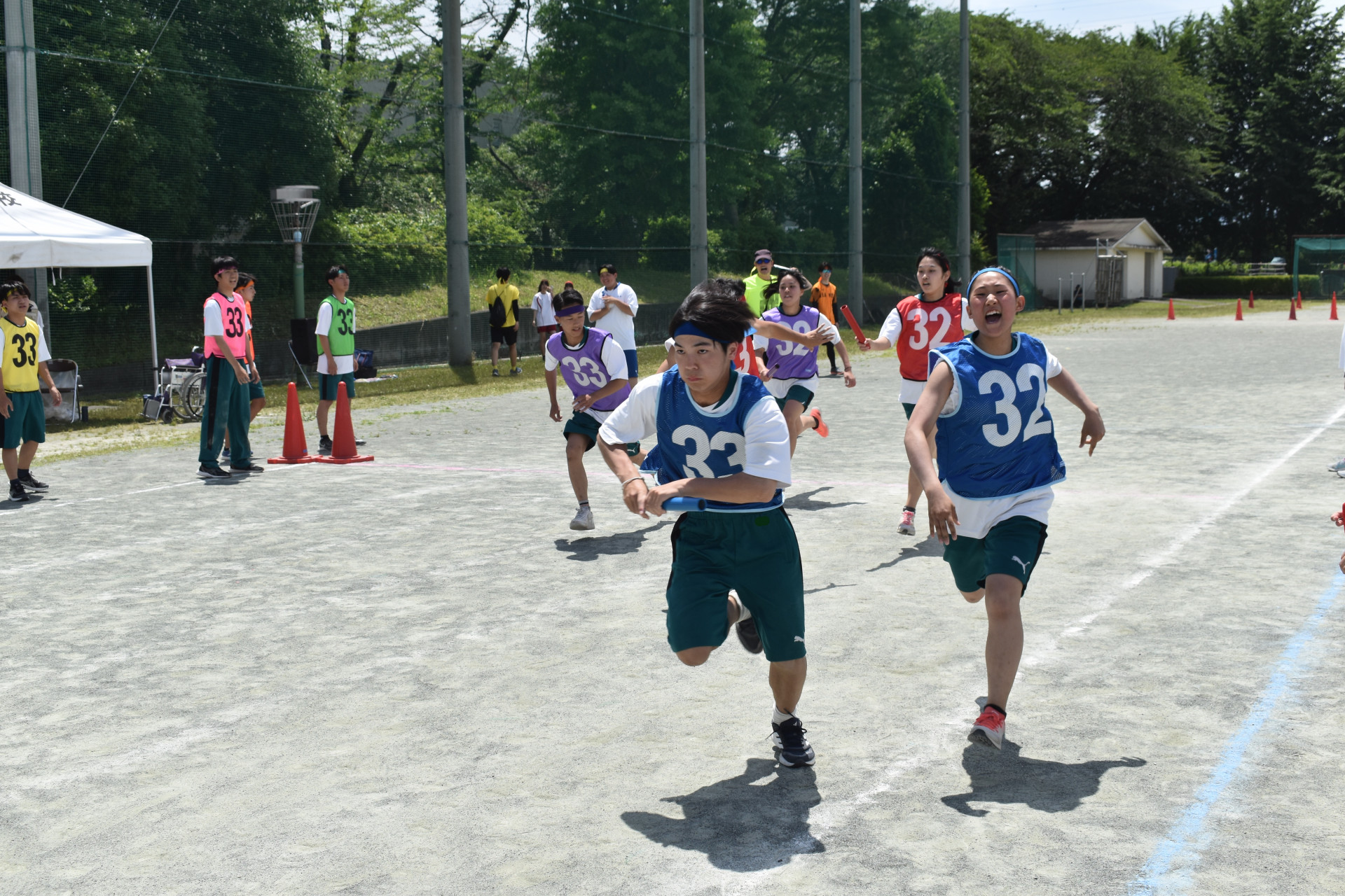 R7_0606（11_２年全員リレー⑤）.JPG