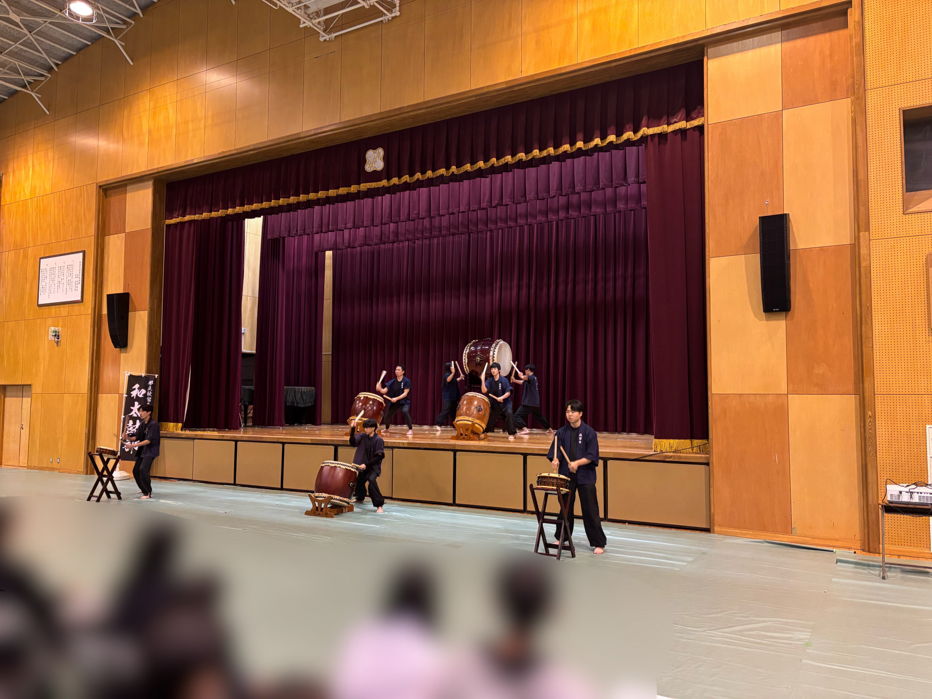 R7_1025（第１回学校説明会和太鼓部②）