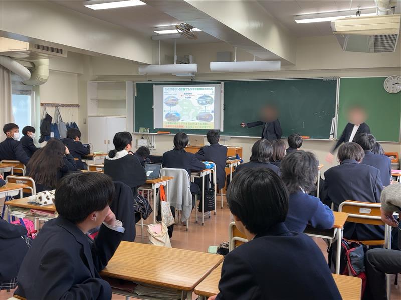 R7_1104（１年生企業探究①）