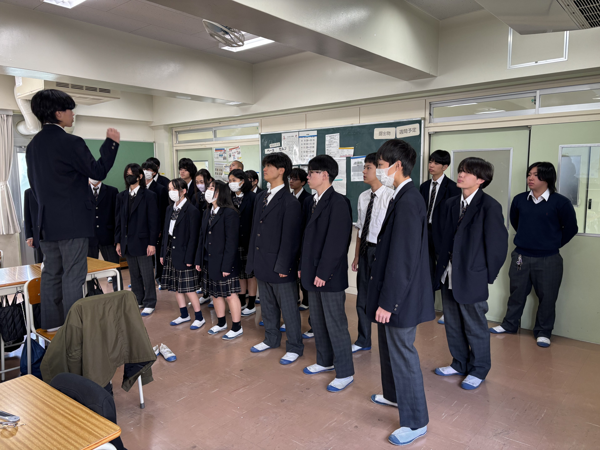 R7_1112（LHR・合唱コンクール練習）