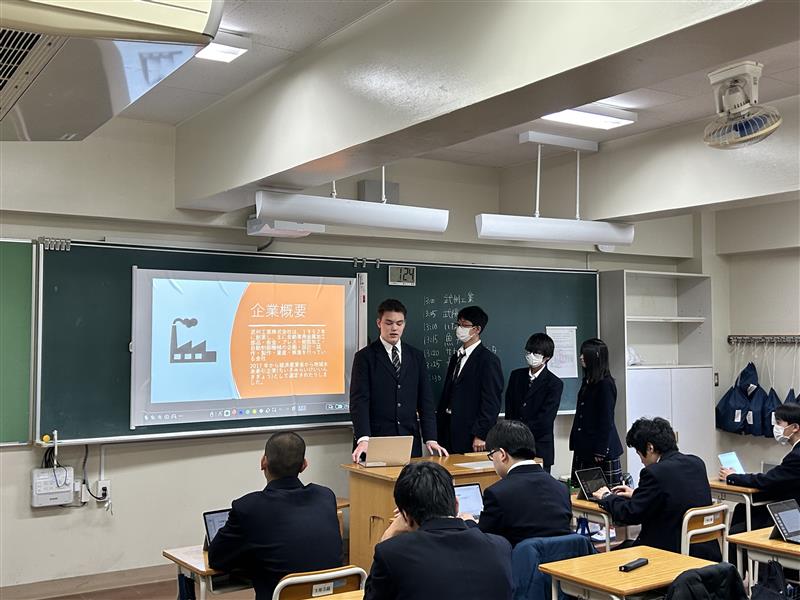 R7_1209（１年生企業探究発表①）