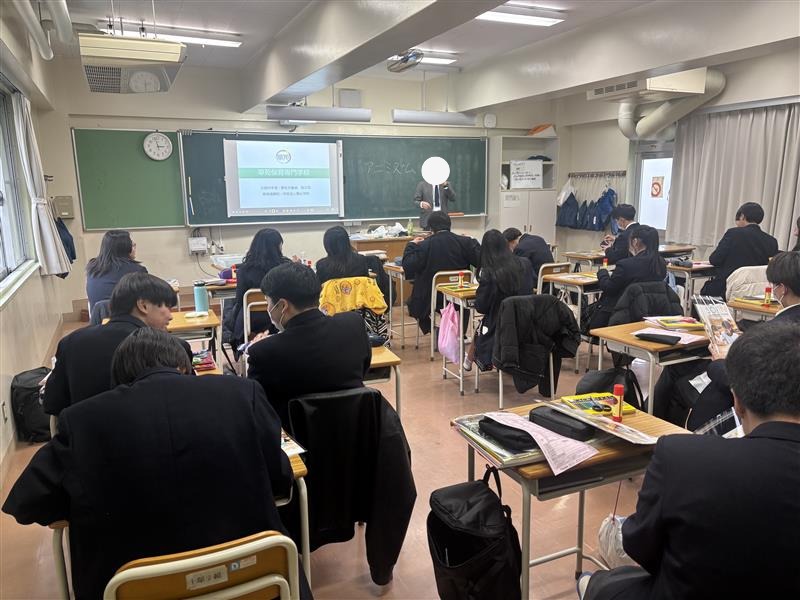 R8_0115（１年生進路ガイダンス②）