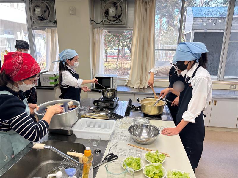 R8_0129（１年生調理実習②）