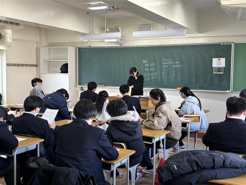 R8_0130（３年生学年末確認テスト答案返却日①）