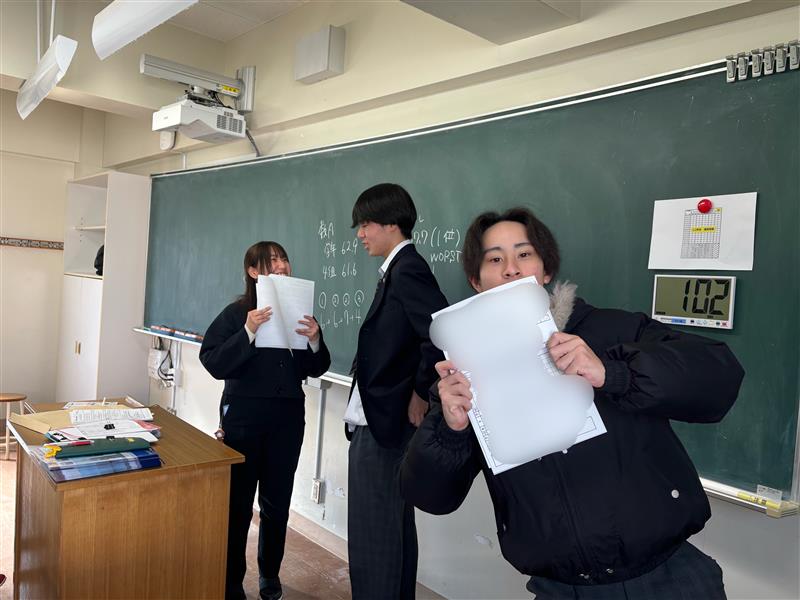 R8_0130（３年生学年末確認テスト答案返却日②）