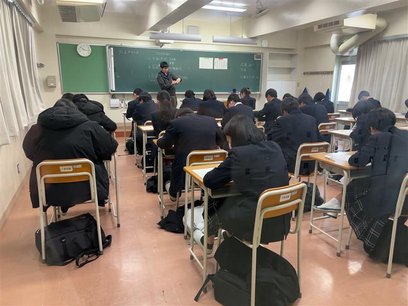 R8_0226（１・２学年学年末確認テスト１日目）