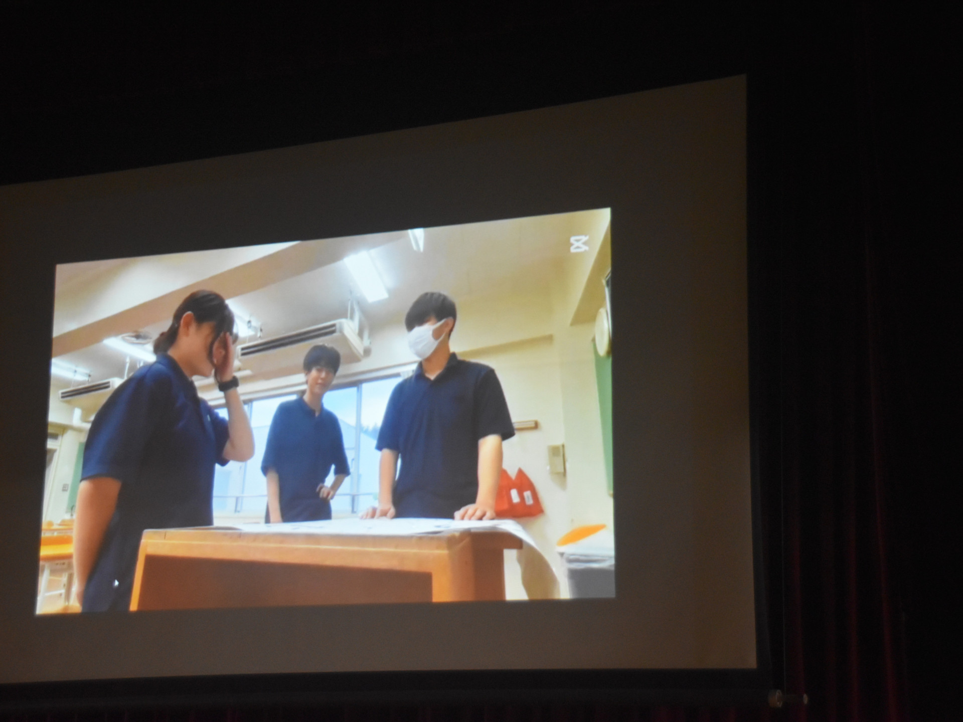 R8_0911-12（オリオン祭_18_１年６組①）.JPG