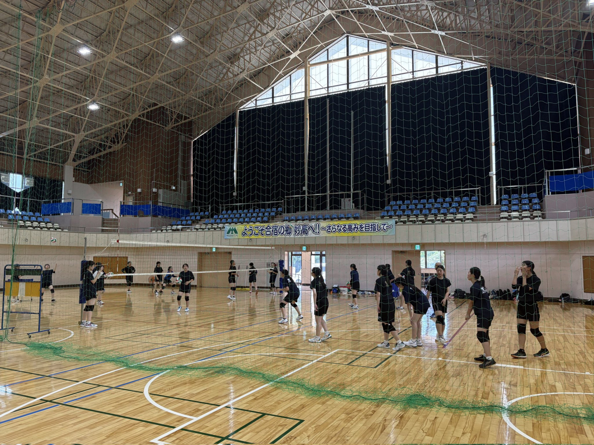 女子ばれ２