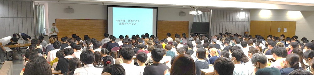 進路懇談会（2年）の写真