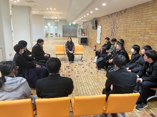 座談会