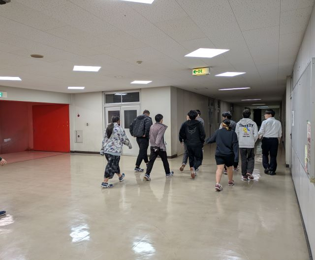 PXL_20251030_085758902.MP~2