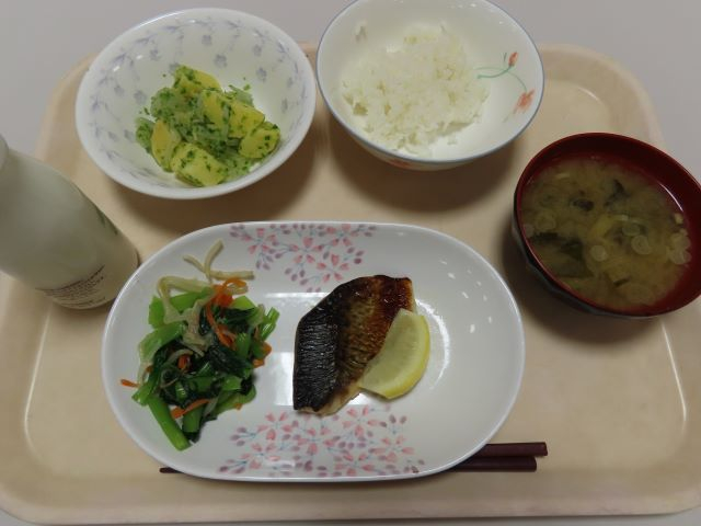 給食２.JPG