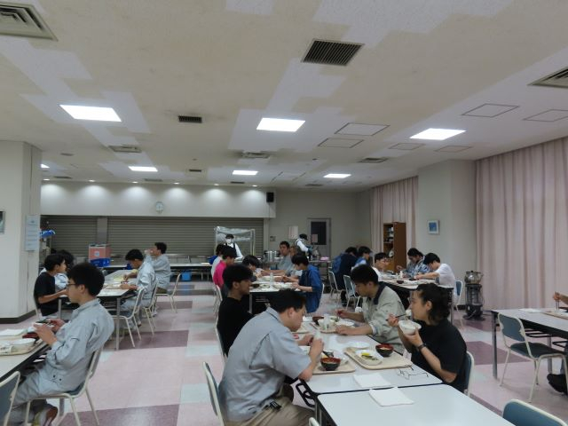 給食４.JPG