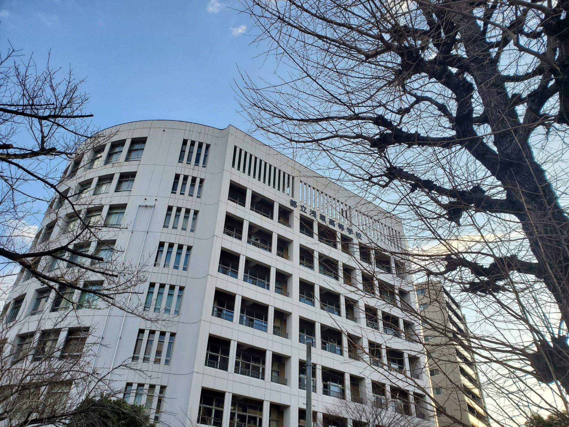 冬の校舎