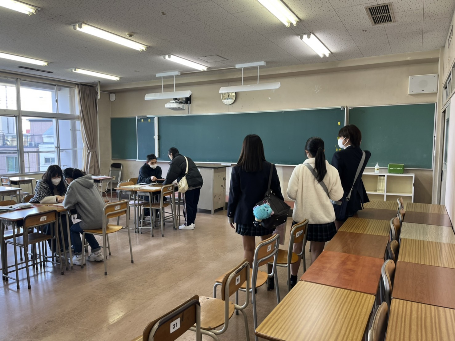 担任ちぇっく