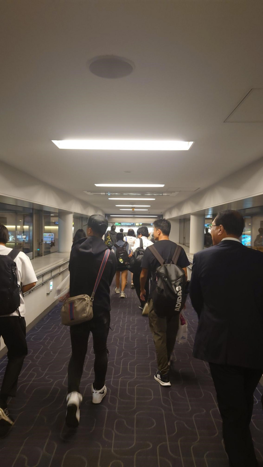 羽田空港