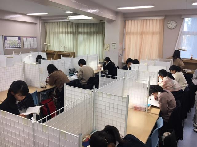 今日の学校風景 晩秋 東京都立調布北高等学校