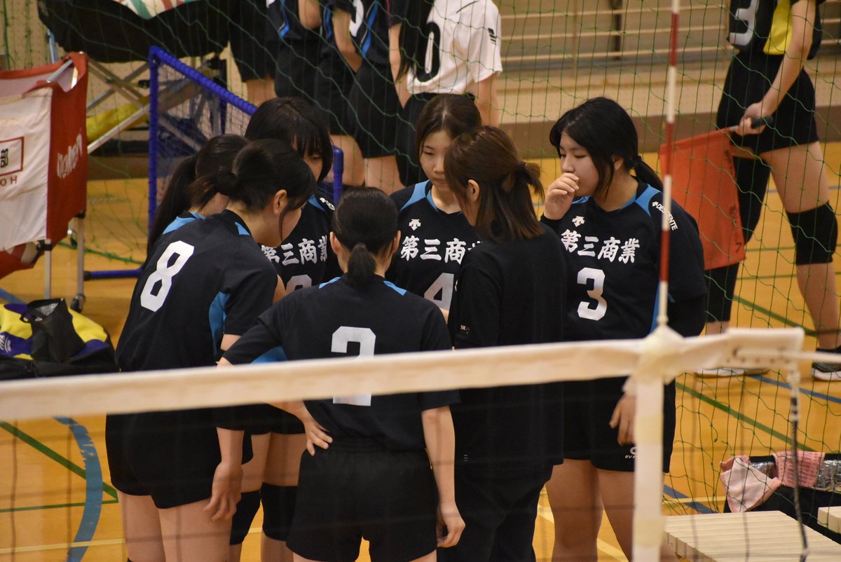 女子バレー部７月