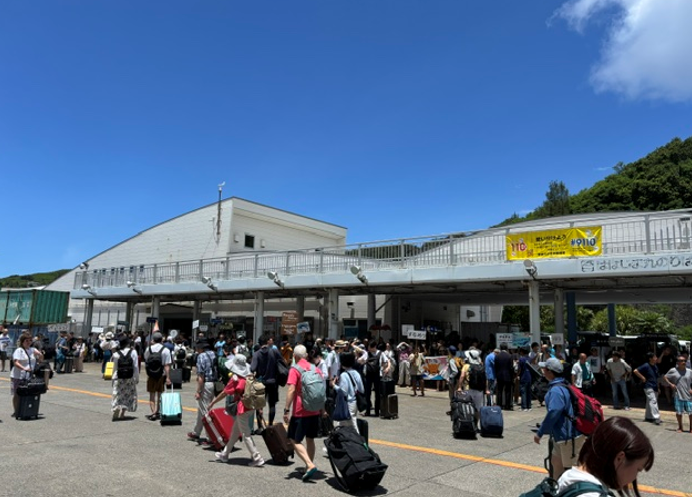 小笠原フェリー埠頭