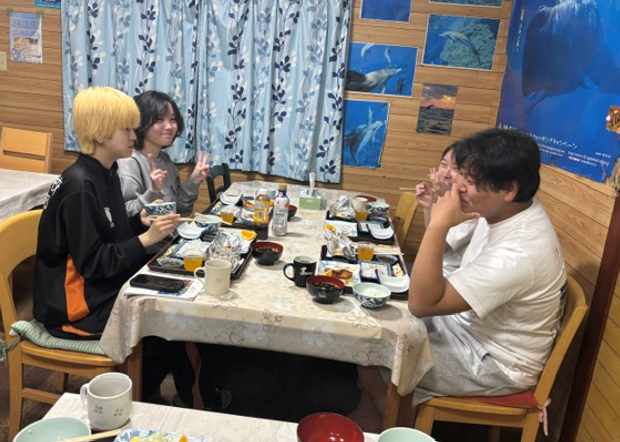 ２２日夕食４人