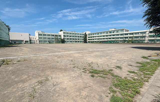 校庭