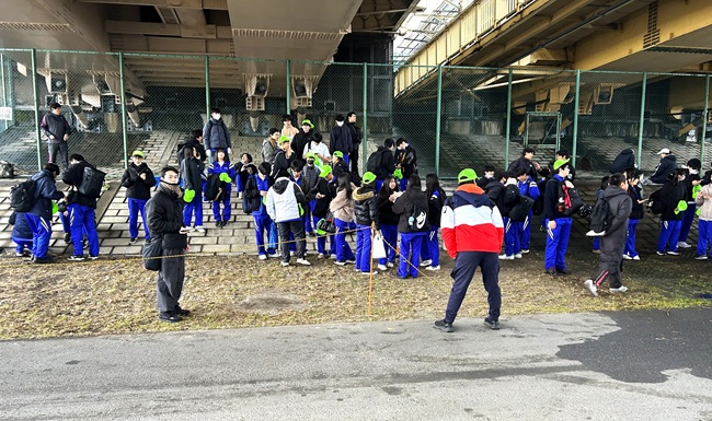 C6E5C1AF-C2ED-41CD-BEE2-95CA1C2AA351