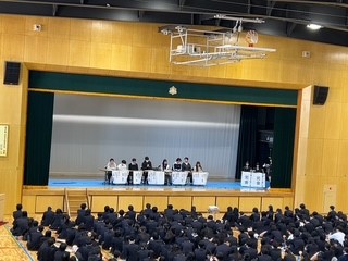 卒業生を囲む会