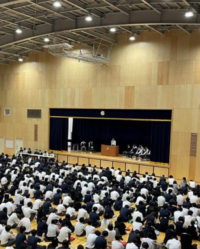 立会演説会