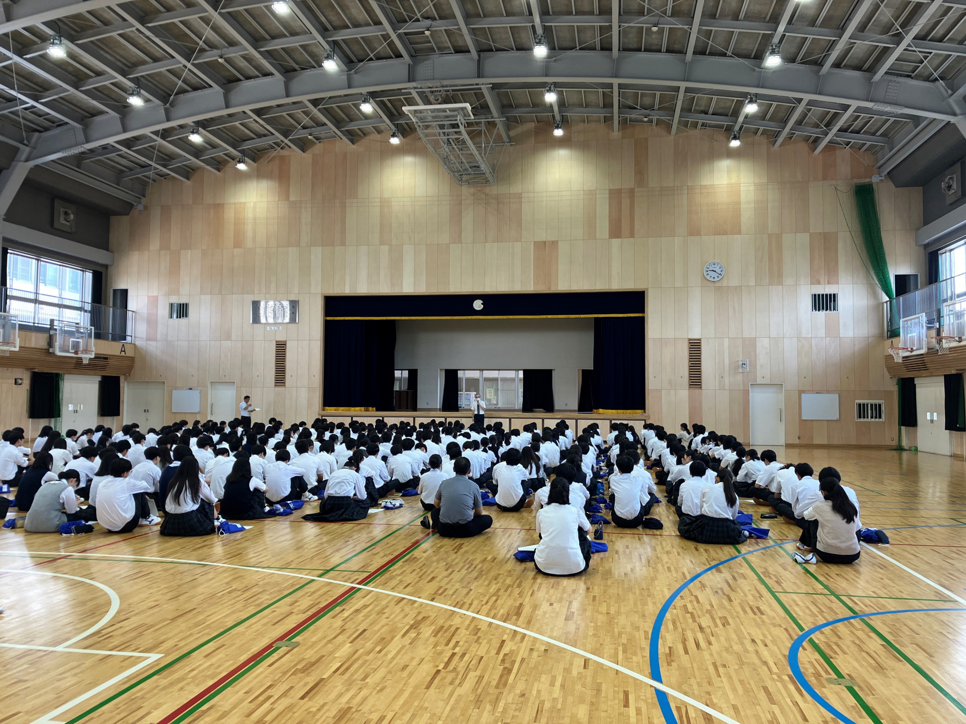 学年集会