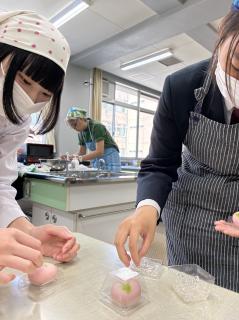あさがお（菓名：もらい水）