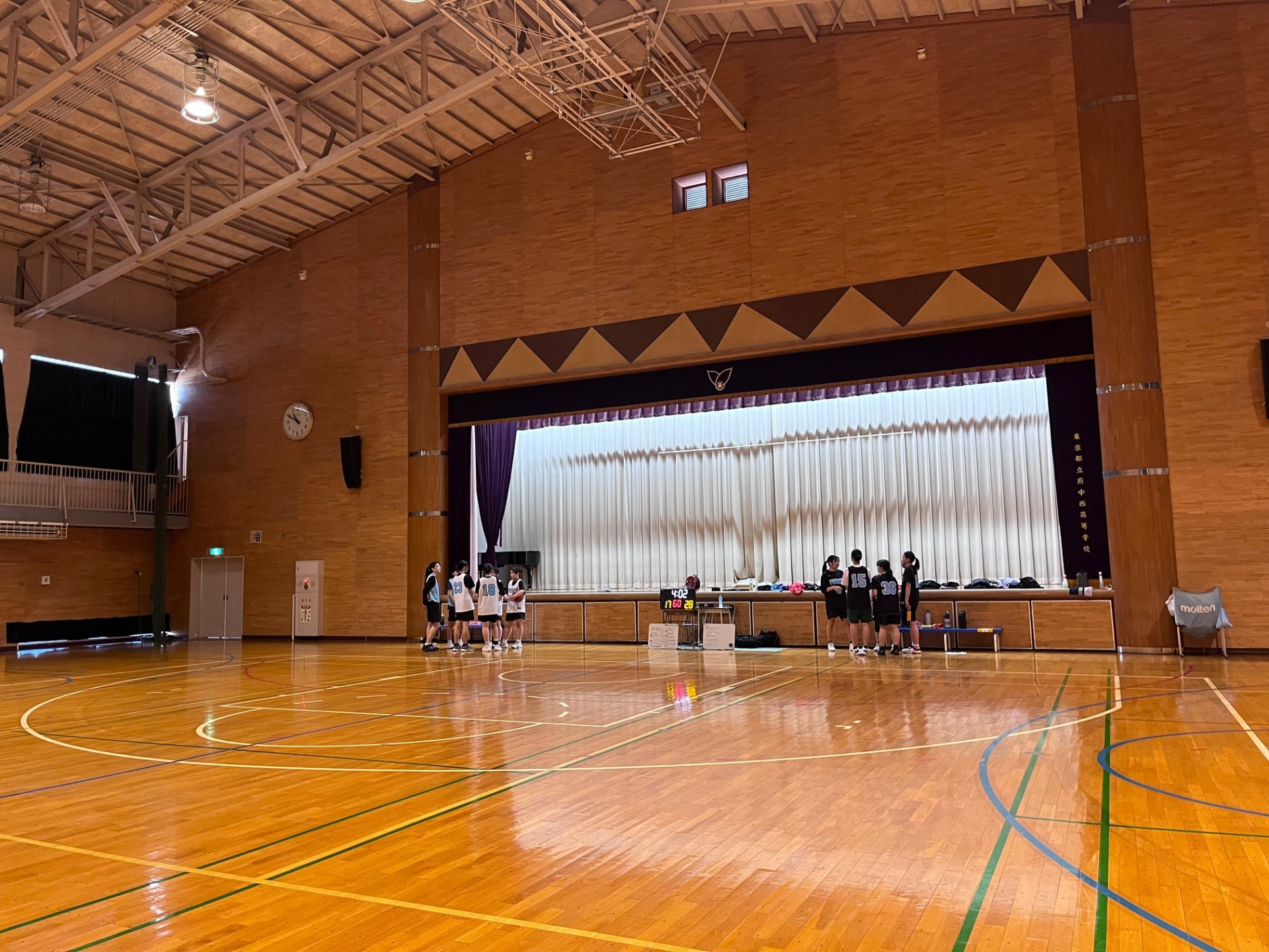2月４
