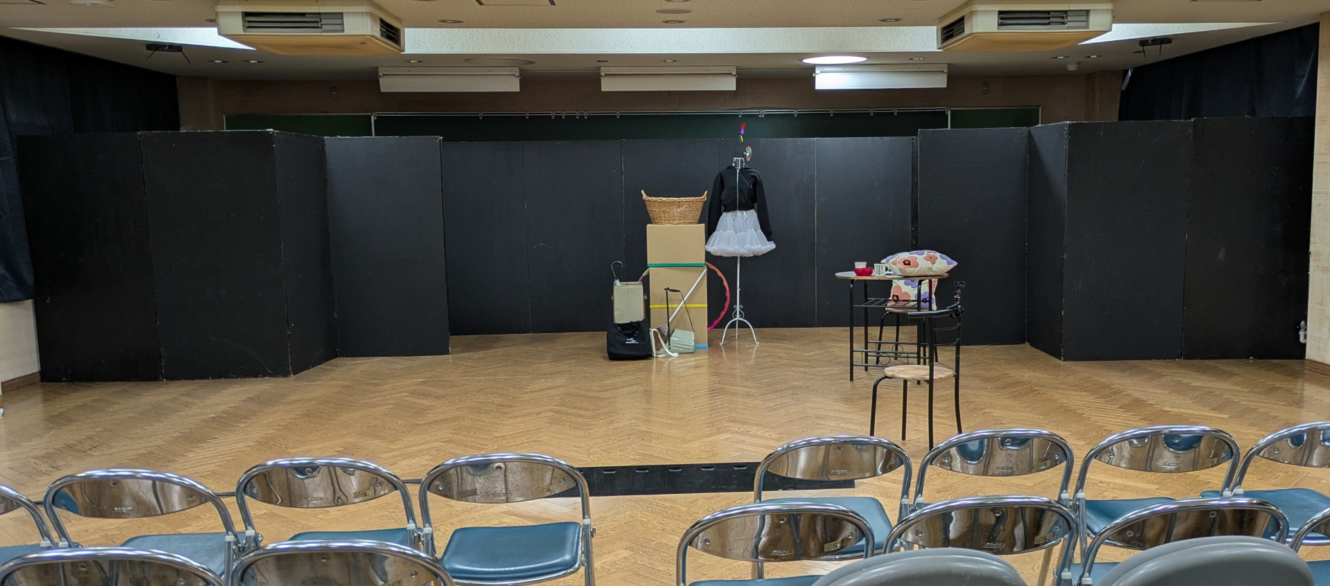 会議室正面2