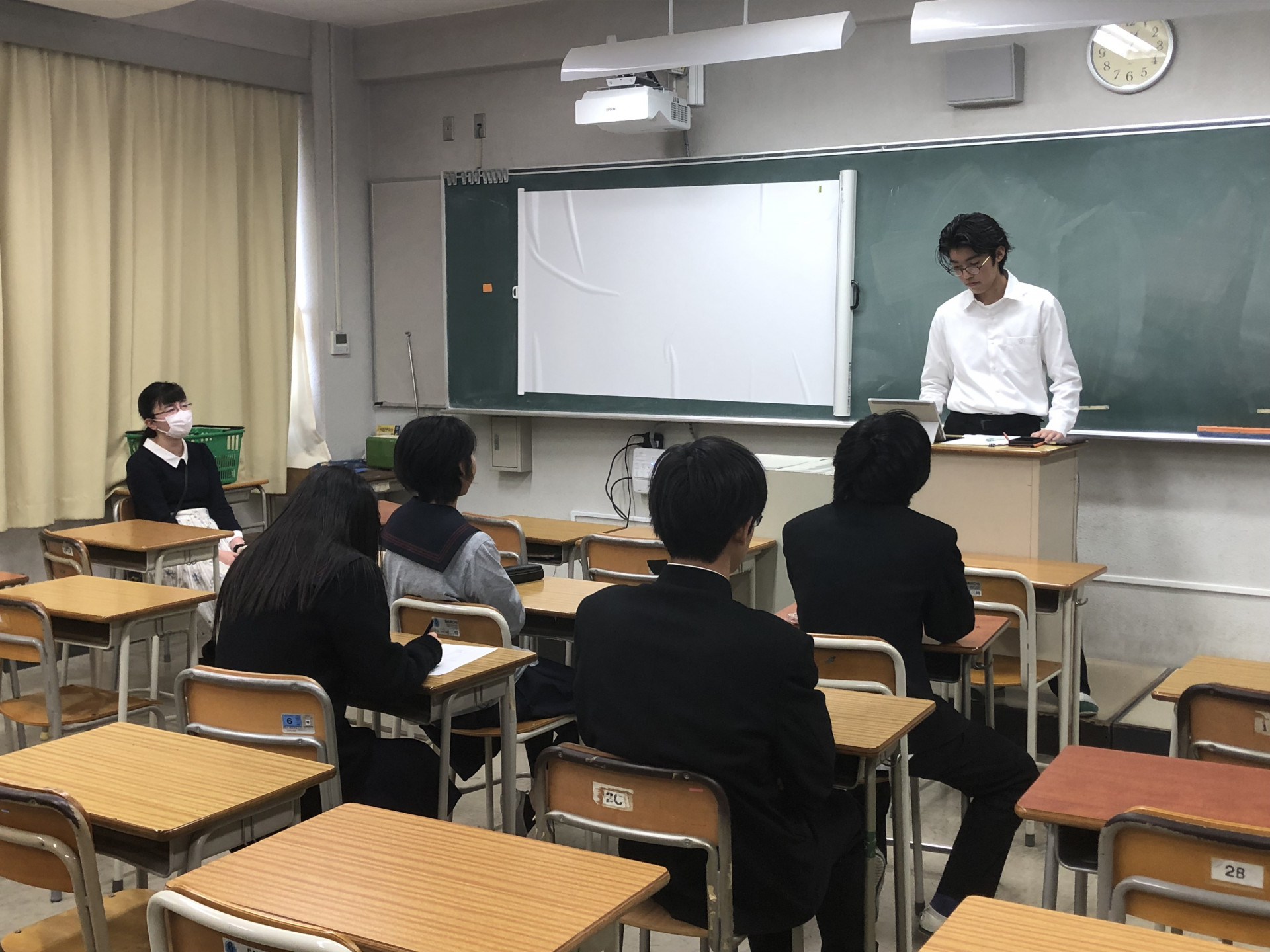 20251210ラボ活動（人社）1