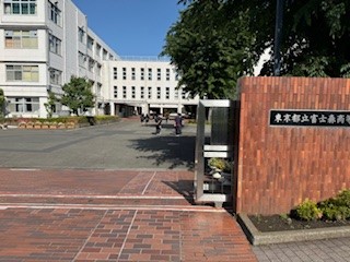 240516正門中１