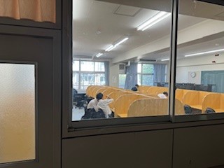 240517自習風景１
