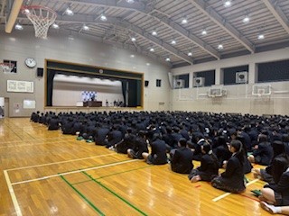 250325離任式