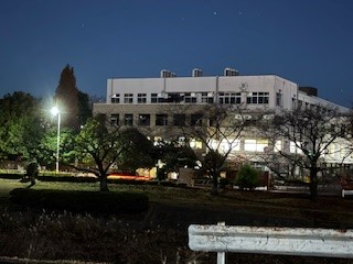 251205夜の校舎