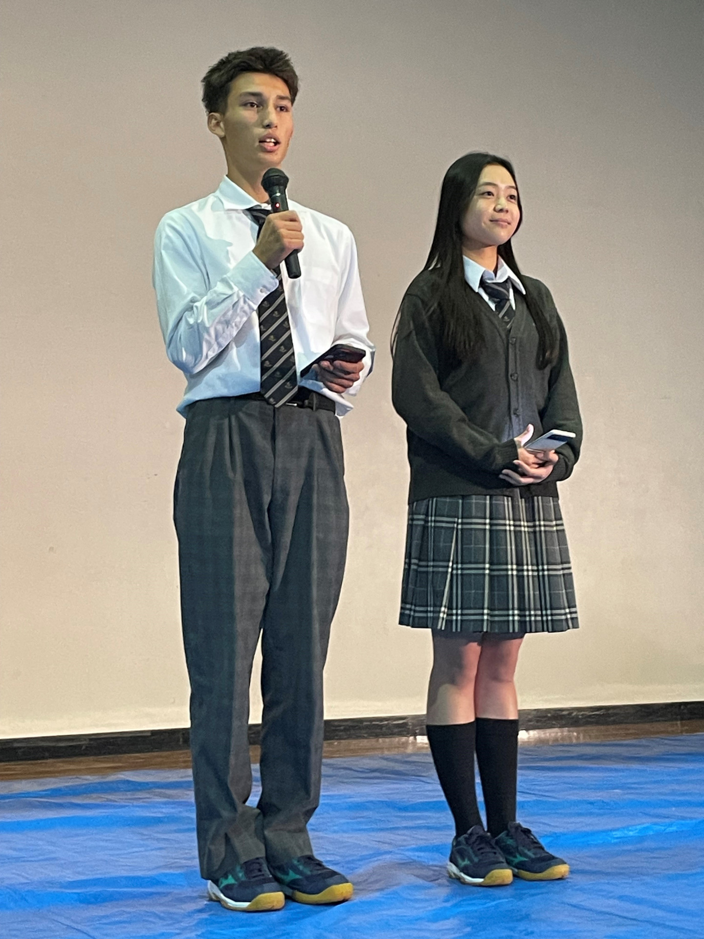 R7_10月学校説明会写真_モデル生徒発表１