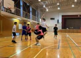 バレーボール部信じsン戦練習1