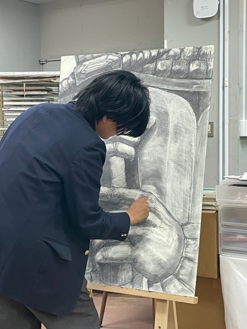 美術部中央展