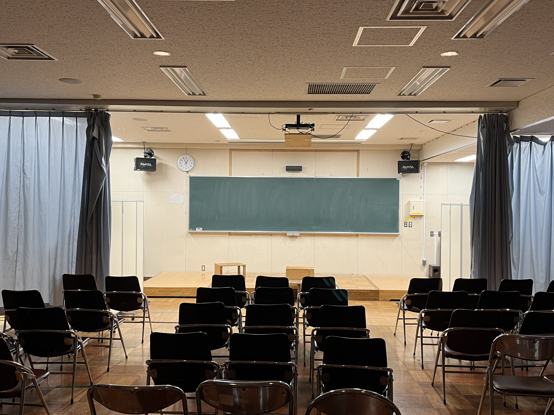 ⑫