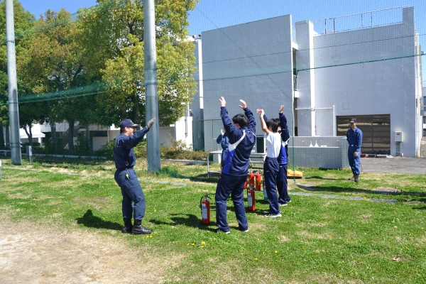 初期消火訓練