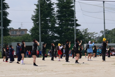 応援パフォーマンス 黒団